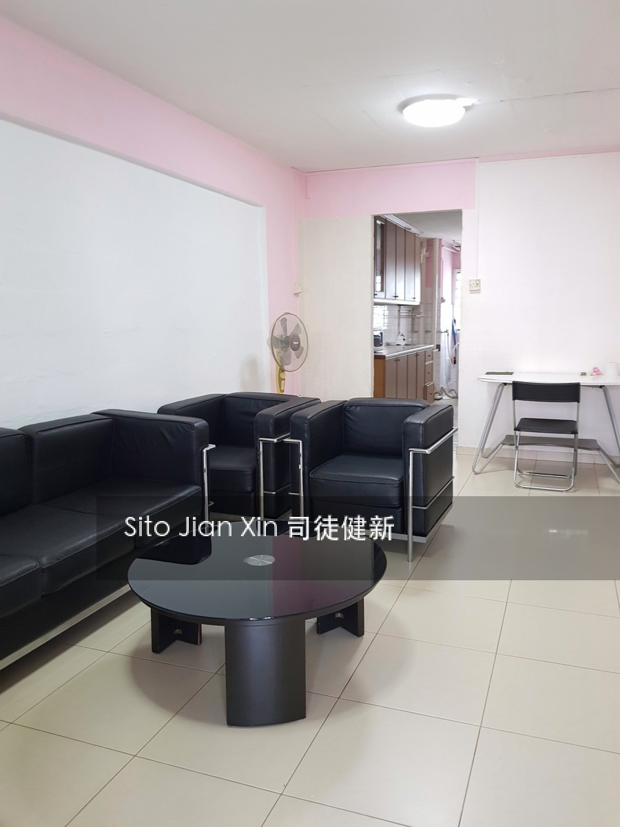 Tampines Street 81 thumbnail photo